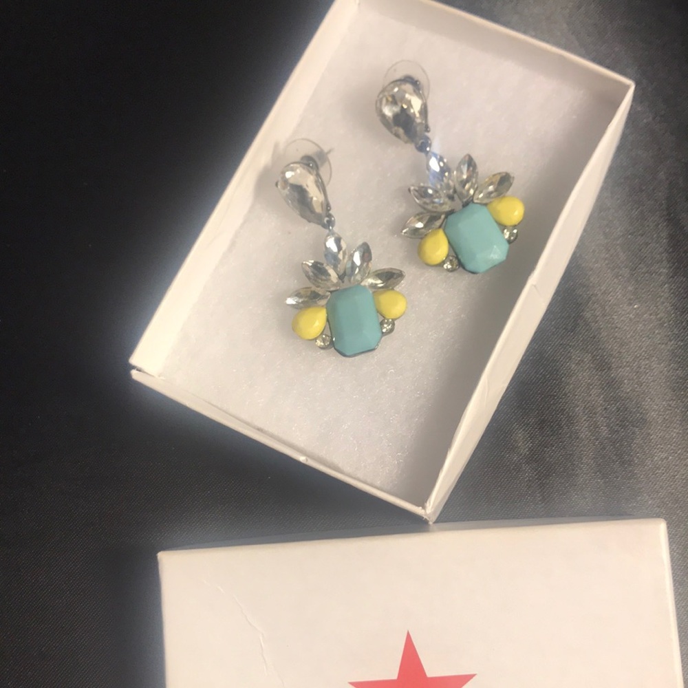 Statement earrings ✨✨✨✨✨ - Picture 3 of 5